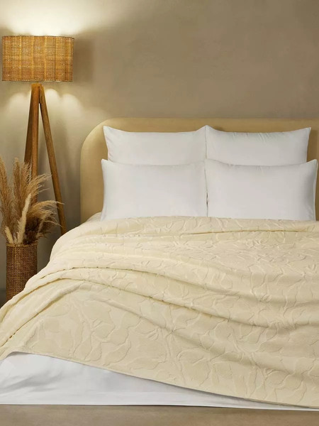 Изображение товара Покрывало Arya Leaves 150x200 / 8680943258021 (кремовый)