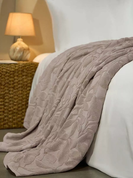 Изображение товара Покрывало Arya Leaves 200x240 / 8680943258045 (бежевый)