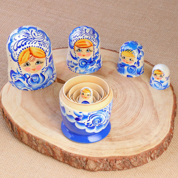 Изображение товара Матрешка сувенирная Sima-Land Гжель / 3440230