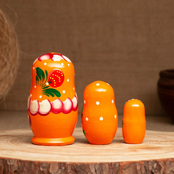 Изображение товара Матрешка сувенирная Sima-Land Земляничка / 3440226