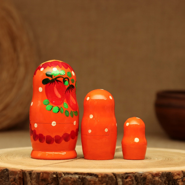 Изображение товара Матрешка сувенирная Sima-Land Земляничка / 3440226