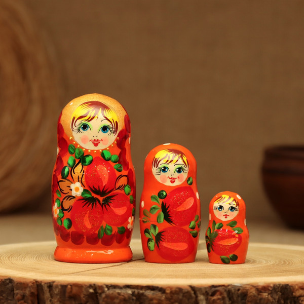 Изображение товара Матрешка сувенирная Sima-Land Земляничка / 3440226