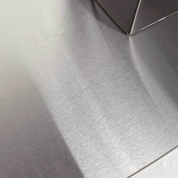 Изображение товара Обеденный стол Аврора Нотр Дам Moderne 140-180x850 (камень серый Greys Grey/черный матовый)