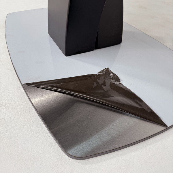 Изображение товара Обеденный стол Аврора Нотр Дам Moderne 140-180x850 (камень серый Greys Grey/черный матовый)