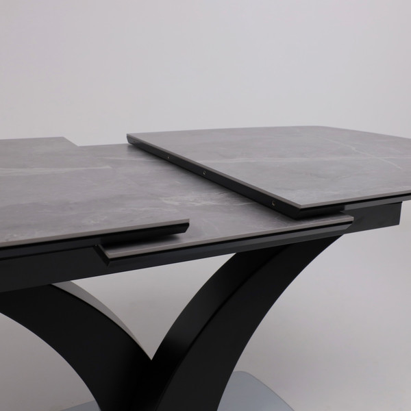 Изображение товара Обеденный стол Аврора Нотр Дам Moderne 140-180x850 (камень серый Greys Grey/черный матовый)