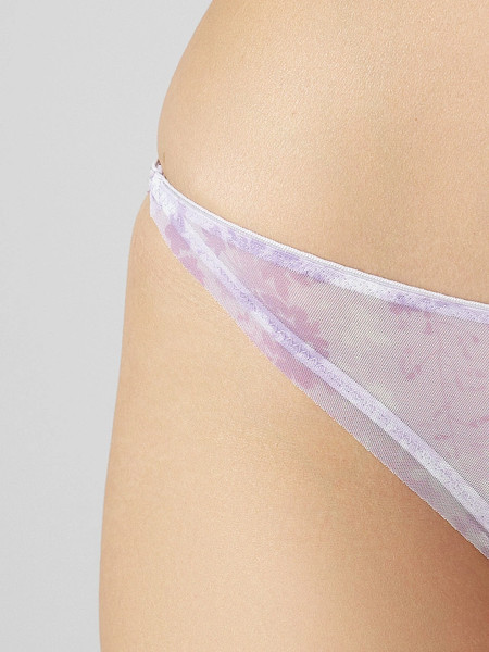 Изображение товара Трусы женские Mark Formelle 412581 (р.94, лавандовые веточки)