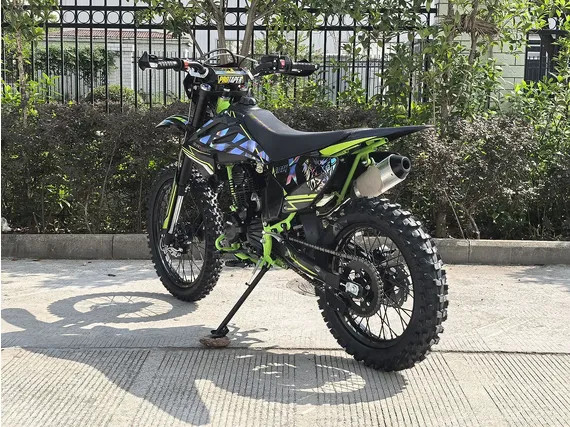 Изображение товара Мотоцикл AVM BISONX 250 (зеленый)