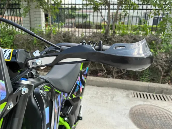 Изображение товара Мотоцикл AVM BISONX 250 (зеленый)