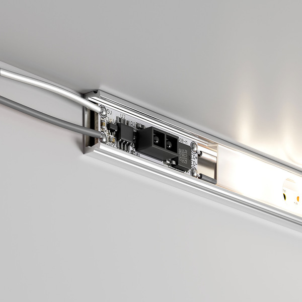 Изображение товара Выключатель для светодиодной ленты Elektrostandard 95000/01 12/24V 60/120W с инфракрасным датчиком движения