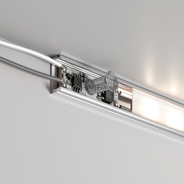 Изображение товара Выключатель для светодиодной ленты Elektrostandard 95001/01 12/24V 60/120W с датчиком касания с функ. диммирования