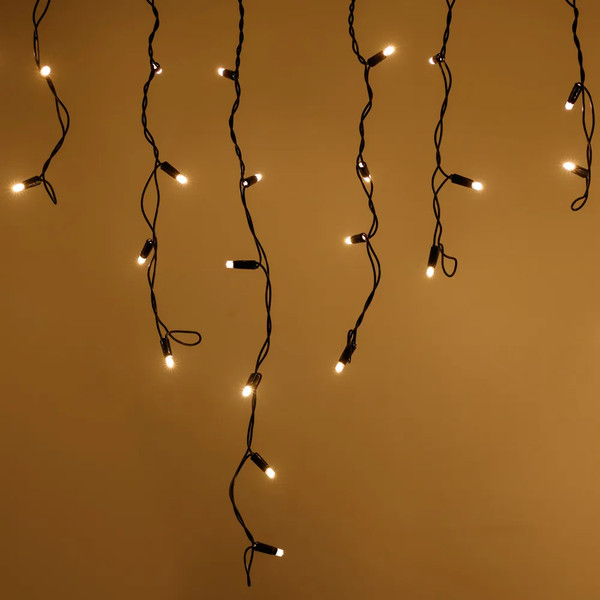 Изображение товара Светодиодная бахрома Arlight ARD-ICICLE-CLASSIC-5000x500-BLACK-160LED-FLASH Warm / 042726