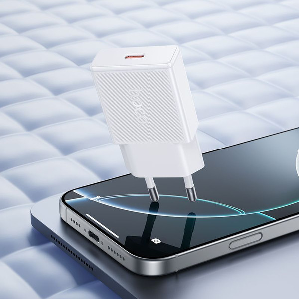 Изображение товара Адаптер питания сетевой Hoco N74 (белый)