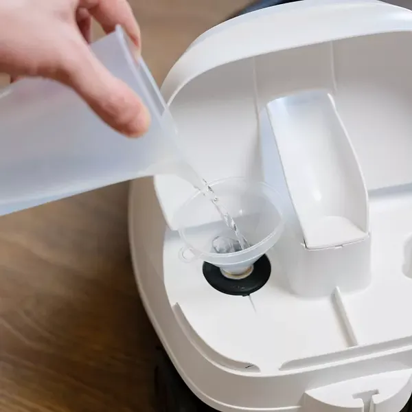 Изображение товара Пароочиститель Timberk T-STCF80 (белый/черный)