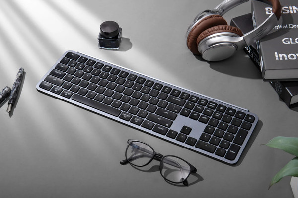 Изображение товара Клавиатура Keychron B6 Pro / B6P-K1-RU (серый космос)