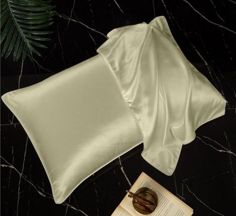 Изображение товара Наволочка Primavelle 52х74 тенсель с клапаном / 113460110-сгT80 (светло-оливковый)