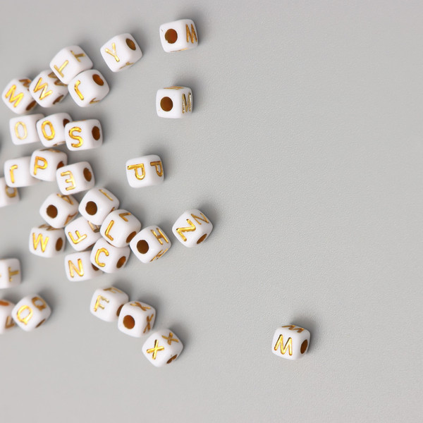 Изображение товара Набор бусин декоративных Арт Узор Английский алфавит / 10443019