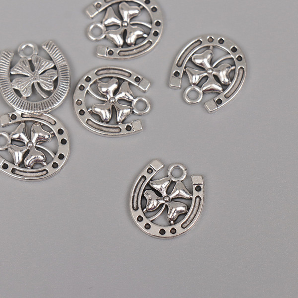 Изображение товара Набор подвесок декоративных Арт Узор Подкова с клевером / 10473381