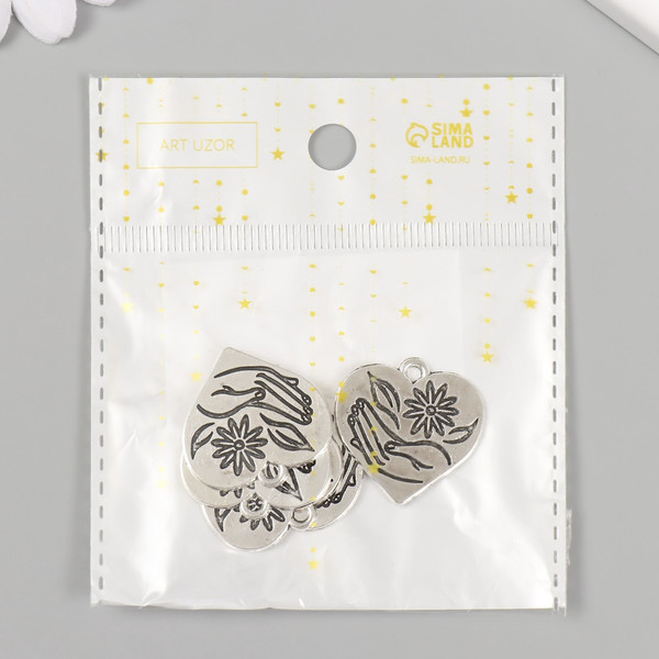 Изображение товара Набор подвесок декоративных Арт Узор Ромашка в руке: Сердце / 10883616