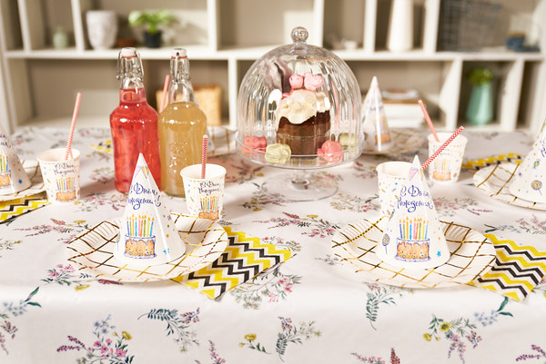 Изображение товара Скатерть Stolima Декор-шанс 5012 Букет (110x130)