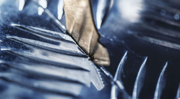 Изображение товара Пильное полотно Bosch MAII 32 APIT MultiMax Curved Expert / 2.608.900.031