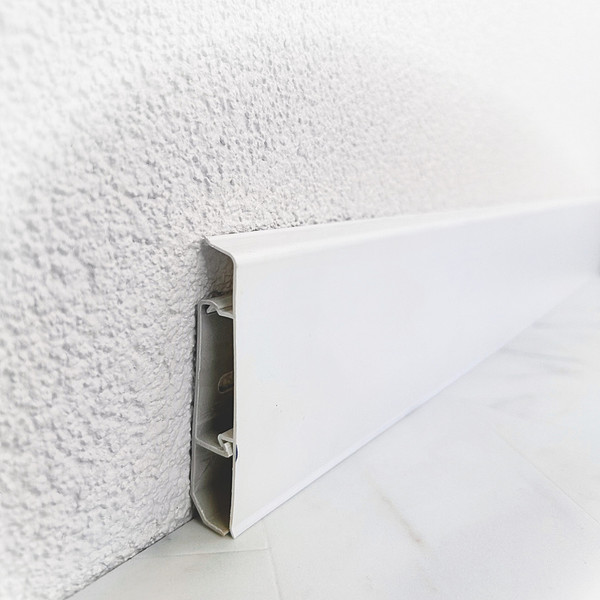 Изображение товара Плинтус Sanrelia Ultra Line 701 Модерн 2.2м