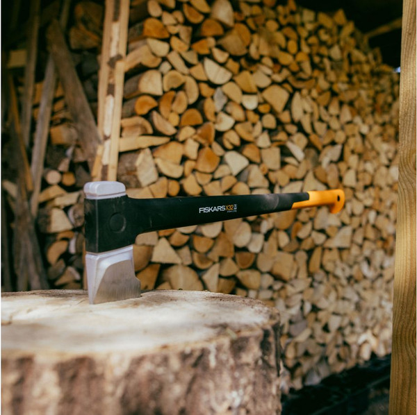 Изображение товара Топор-колун Fiskars X32 / 1069108 (L)