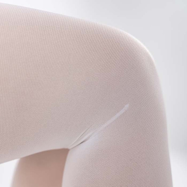 Изображение товара Чулки компрессионные Trives Противоэмболические с закрытым носком 1кл / ТК.933E (M, белый)