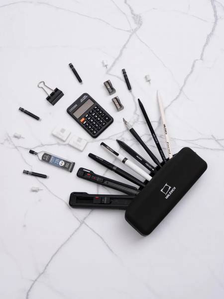 Изображение товара Пенал Малевичъ 162102 (черный)