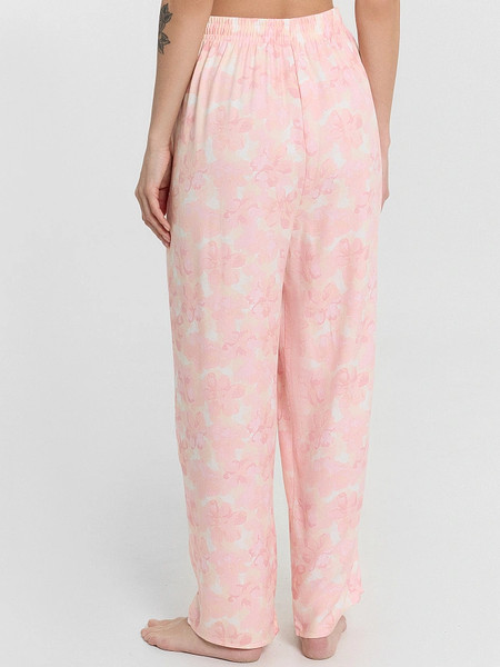 Изображение товара Пижама Mark Formelle 592541 (р.164/170-92-98, светло-молочный/цветы на светло-молочном)