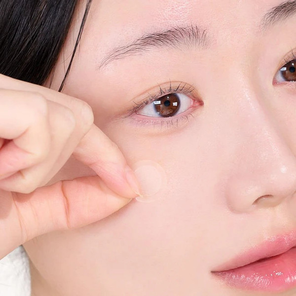 Изображение товара Маска-патч для лица The Saem Golden Berry C Dark Spot Patch (6шт)