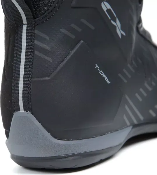 Изображение товара Мотокроссовки TCX R04D WP 20177T9511W-001-44 (р.44, черный)