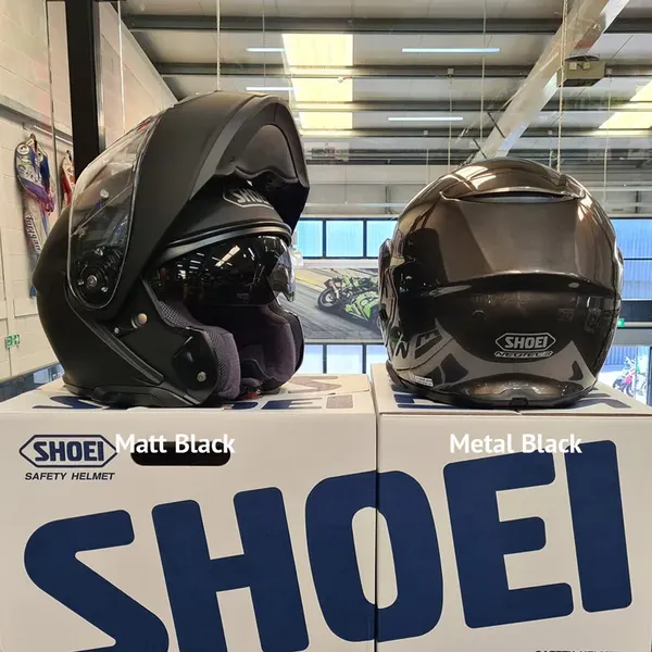 Изображение товара Мотошлем Shoei Neotec 3 (M, черный матовый)