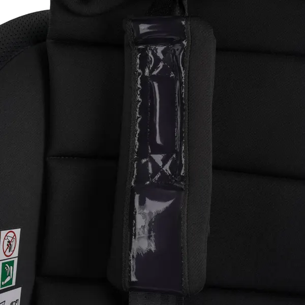 Изображение товара Автокресло INDIGO Diesel I-Size (черный)