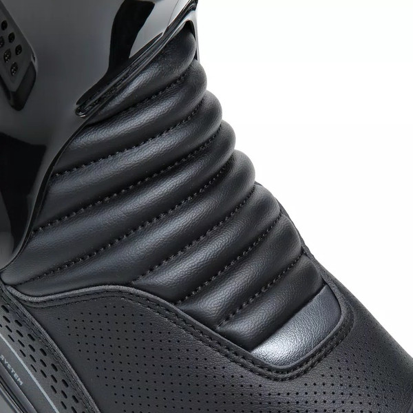 Изображение товара Мотоботы Dainese Nexus 2 Air 201795237-001-45 (р.45, черный)