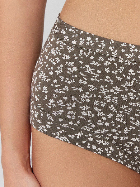 Изображение товара Трусы женские Mark Formelle 412423 (р.118, молочные цветочки на зеленом)