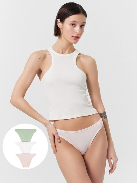 Изображение товара Комплект женских трусов Mark Formelle 412621-3 (р.94, цветочно-розовый)