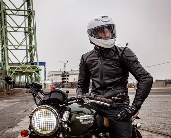 Изображение товара Мотошлем Shoei NXR 2 Plain (M, белый)