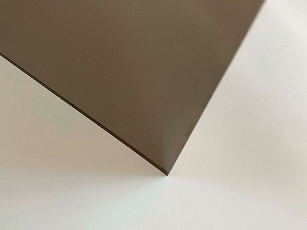 Изображение товара Монолитный поликарбонат ИМпласт 1000x1500мм / 15397 (2мм, бронзовый)