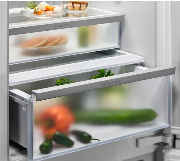 Изображение товара Встраиваемый холодильник Electrolux E6MNCE19S