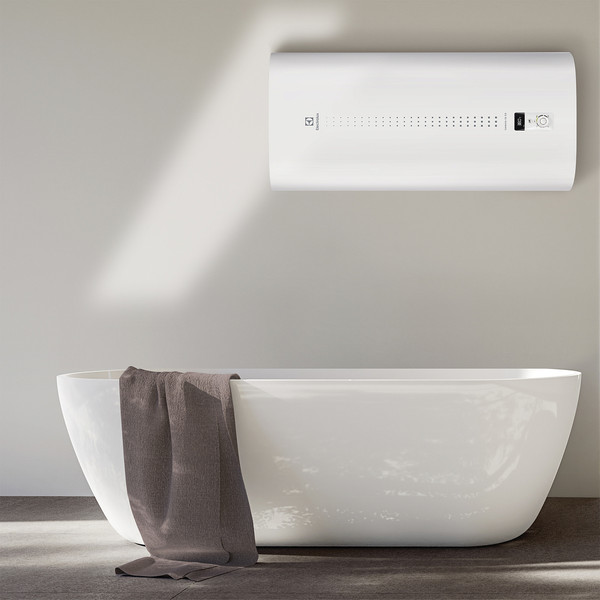 Изображение товара Накопительный водонагреватель Electrolux EWH 30 Centurio IQ Inverter