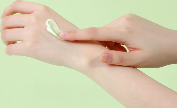 Изображение товара Крем для лица Round Lab Pine Calming Cica Cream Plus (60мл)