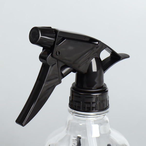 Изображение товара Пульверизатор парикмахерский QFM 2565724 (прозрачный/черный)