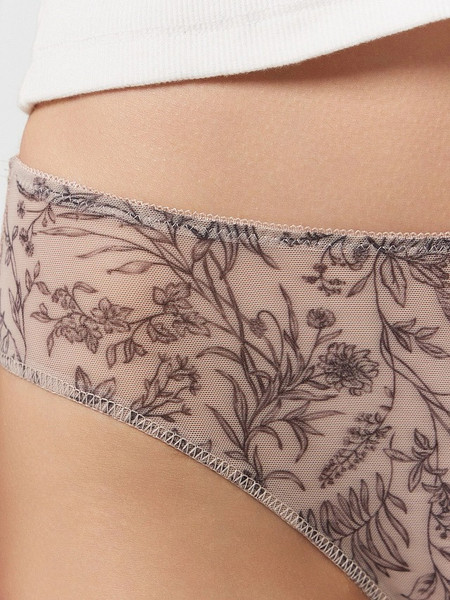 Изображение товара Комплект женских трусов Mark Formelle 412612-3 (р.98, цветы на бежевом-1)