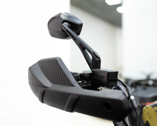 Изображение товара Квадроцикл Motax Grizlik T200 Lux (черный/красный камуфляж)