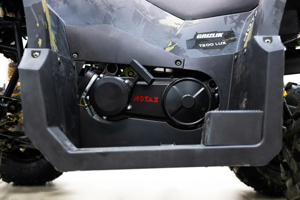 Изображение товара Квадроцикл Motax Grizlik T200 Lux (черный/красный камуфляж)