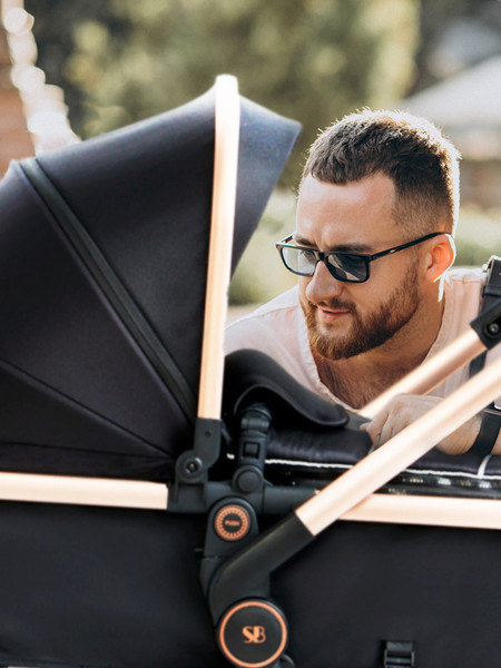 Изображение товара Детская универсальная коляска Sweet Baby Ranger 3в1 (Neo Black Glossy)