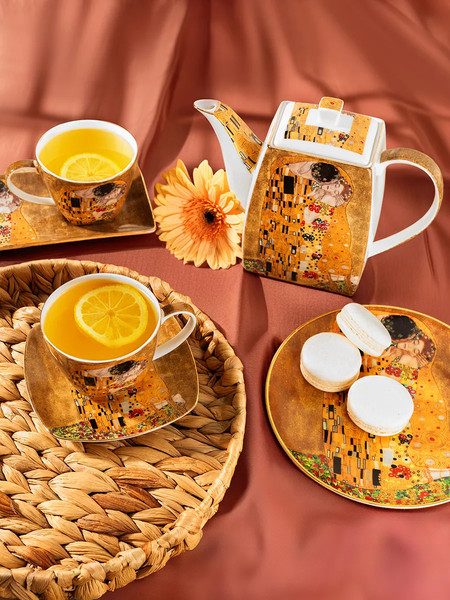 Изображение товара Ваза Elan Gallery Поцелуй New Bone China / 420131