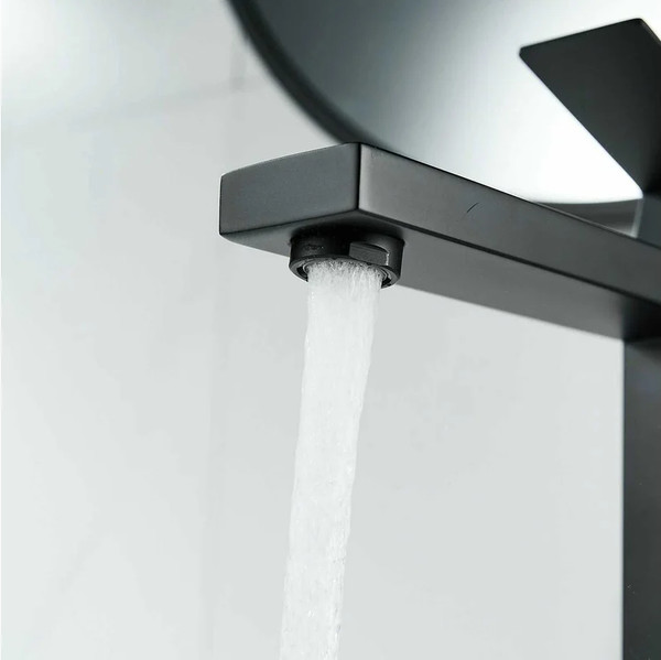 Изображение товара Смеситель Shevanik S7011H (черный)