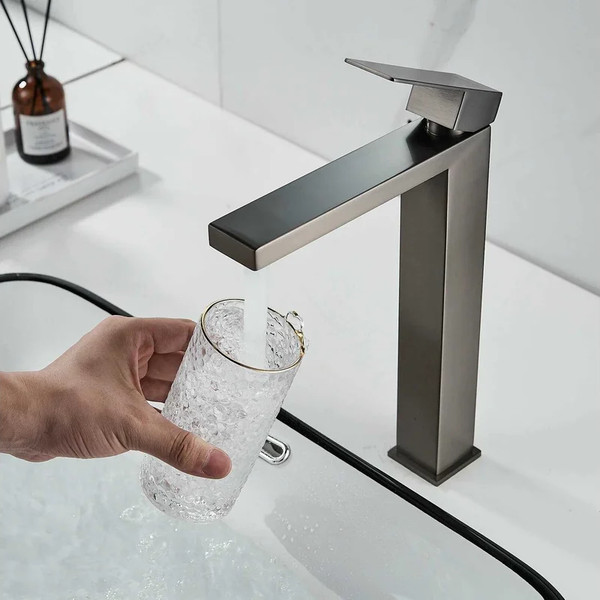 Изображение товара Смеситель Shevanik S7011T (оружейная сталь)