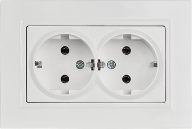 Изображение товара Розетка IEK Brite BR-R27-16-K01-F (белый)